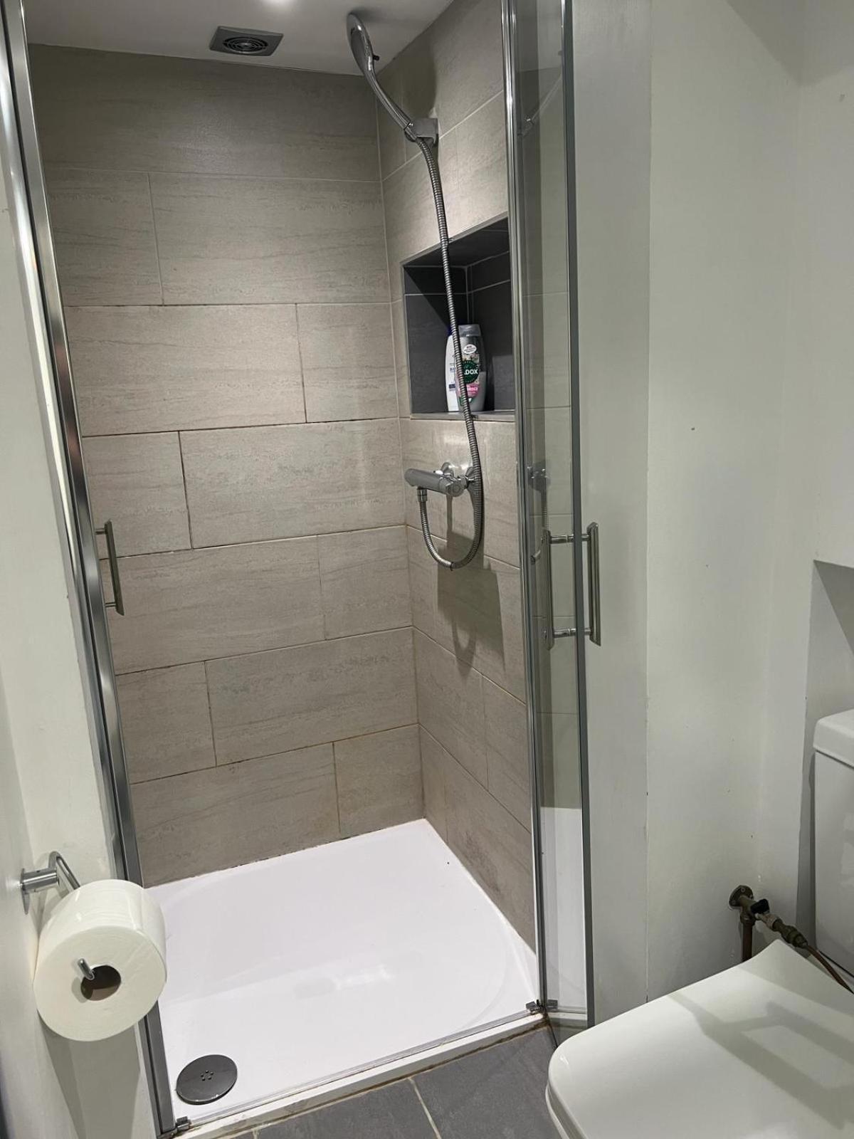 Comfy Private Bedrooms In Euston, Central London Exterior photo